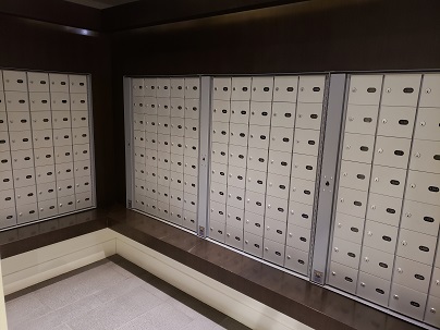 CA Lobby 5